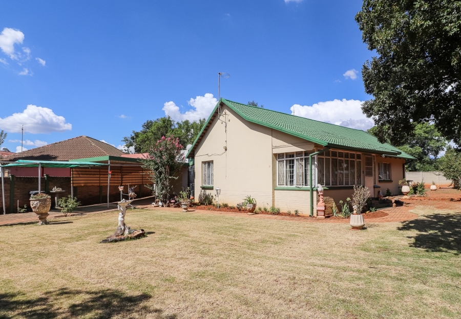 3 Bedroom Property for Sale in Stilfontein Ext 1 North West